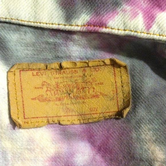 Vintage (1987) Levi's Tie Die Jacket. - Picture 4 of 4